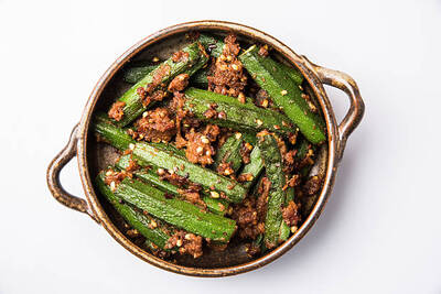 Our Farm to Table Promise: How Noori India Sources Fresh, Local, Sustainable Ingredients in Koh Samui 6 Fresh green vegetables for catering services in Koh Samui
